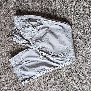 Gloria Vanderbilt Khakis